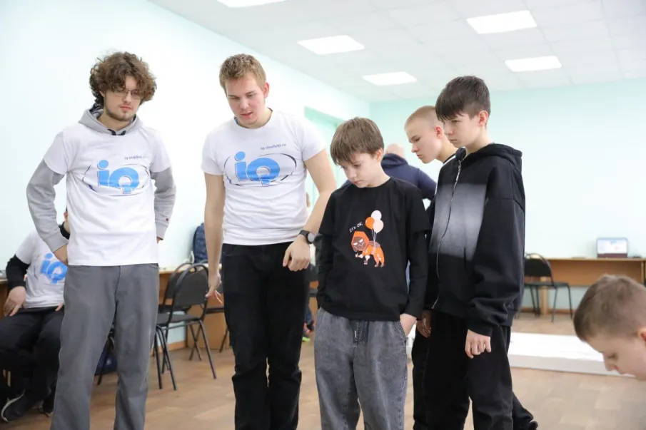 Юные конструкторы из Кстовского района – мастера робототехники